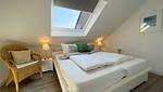 Schlafzimmer - Kapitänshaus FeWo 4 - Top-Hundeurlaub