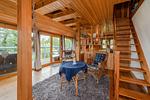 Wohnzimmer - Kreativhaus am See direkt am See mit Terrasse und Strandkorb - Top-Hundeurlaub