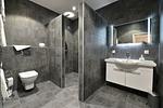 Badezimmer - Ferienwohnung Blaues Haus App. 3 in Ralswiek - Top-Hundeurlaub