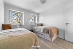 Schlafzimmer - Ferienwohnung Winningmay II Füsing - Top-Hundeurlaub