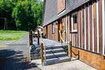 Aufgang zur Terrasse und der Ferienwohnung Waldblick - Ferienwohnung Waldblick - Top-Hundeurlaub