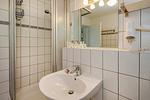 Badezimmer - Ferienwohnung Waldhaus 4.2 mit Terrasse und Grill - Hunde sind willkommen - Top-Hundeurlaub