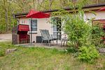 Fassade / Eingang - Ferienwohnung Waldhaus 4.2 mit Terrasse und Grill - Hunde sind willkommen - Top-Hundeurlaub