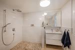 Badezimmer - Ferienwohnung Waldhaus 2.2 - Top-Hundeurlaub