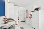 Küche / Küchenzeile - Ferienwohnung Strandliebe Laboe - Top-Hundeurlaub