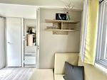 Wohnzimmer - Strand-Koje 823: strandnah, Terrasse - Top-Hundeurlaub
