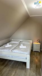 Schlafzimmer - Ferienwohnung 6 - Top-Hundeurlaub