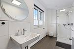 Badezimmer - Ferienwohnung Strandhafer Rosenhagen bei Travemünde - Top-Hundeurlaub