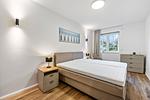 Schlafzimmer - Ferienwohnung Strandkorb Rosenhagen bei Travemünde - Top-Hundeurlaub