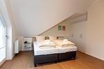 Schlafzimmer - Nr 27  Apartment mit 3 Schlafzimmern,Parkplatz am Haus ,Hund erlaubt - Top-Hundeurlaub