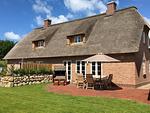 Fassade / Eingang - Doppelhaushälfte Deicheck - Top-Hundeurlaub