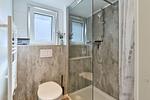 Badezimmer - Ferienhaus "HaffDeern", eingezäunt + eigenes Wlan (128) - Top-Hundeurlaub