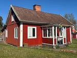 Hauptansicht vom Hus Bockara in Småland bei Oskarshamn nahe Vimmerby - Hus Bockara - Top-Hundeurlaub