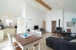Wohnzimmer - Ferienhaus Heimathafen - Top-Hundeurlaub