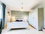 Schlafzimmer mit Doppelbett (2 x 80 cm Matratzen) - Strandquartier L. A. - Top-Hundeurlaub