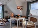 Essbereich mit Platz für 2 (plus zusätzliche Hocker) - Nordlicht - Top-Hundeurlaub