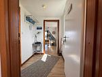 Eingangsbereich der Ferienwohnung im 1. OG - Nordlicht - Top-Hundeurlaub