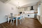 Landhausküche mit umfangreicher Ausstattung und Waschmaschine - Bauernhaus am Mühlendamm - Top-Hundeurlaub