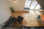 Ferienhaus Landhus Alt Schwerin Wohnzimmer Wendeltreppe - Landhus - Top-Hundeurlaub