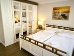 Schlafzimmer - Villa Sonja 03 - Top-Hundeurlaub
