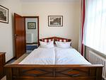 Schlafzimmer - Ferienwohnung mit Meerblick und 2 Schlafzimmern (SV/711) - Top-Hundeurlaub