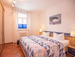 Schlafzimmer - Ferienwohnung mit Meerblick, 1 Schlafzimmer und Balkon (SV/769) - Top-Hundeurlaub
