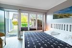 Appartementhaus Meeresbucht Whg. 3, Schlafzimmer mit Zugang zur Terrasse - Ferienwohnung Appartementhaus Meeresbucht Whg. 3 - Top-Hundeurlaub