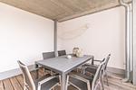 Bahnhofstraße 9, Büsumer Perlenherz, Bestuhlung - Ferienwohnung Perlenherz Büsum – zentral, modern & mit Balkon - Top-Hundeurlaub
