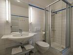 Badezimmer - 1-Raum-Ferienwohnung mit Balkon (DR3) - Top-Hundeurlaub