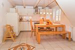 Küche & Essplatz in der Wohnung Sonnendeck auf Amrum - Sonnendeck - Hüs in Lee - Top-Hundeurlaub