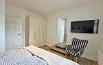 Schlafzimmer - Villa Pirola - Ferienwohnung 1 - Top-Hundeurlaub