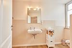 Badezimmer - Villa Pirola - Ferienwohnung 1 - Top-Hundeurlaub