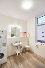Badezimmer - Villa Pirola - Ferienwohnung 4 - Top-Hundeurlaub