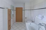 Ferienhaus Wiesenquartier Penkow Badezimmer im Erdgeschoss - WiesenQuartier - Top-Hundeurlaub