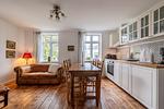Küche / Küchenzeile - FeWo Königsstuhl: Balkon, historischer Charme - Top-Hundeurlaub
