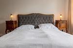 Schlafzimmer - FeWo Königsstuhl: Balkon, historischer Charme - Top-Hundeurlaub