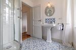 Badezimmer - FeWo Königsstuhl: Balkon, historischer Charme - Top-Hundeurlaub