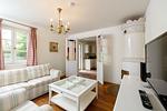 Wohnzimmer - Haus Udars: Garten, Terrasse, Kamin - Top-Hundeurlaub