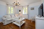 Wohnzimmer - Haus Breetz: Haus, Terrasse, Kamin - Top-Hundeurlaub