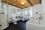 Badezimmer - Haus: Terrasse, Garten - Top-Hundeurlaub