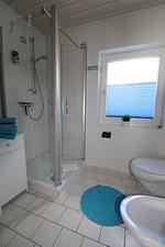 Terrassenwohnung mit kleinem eingezäunten Garten fußläufig zur Ostsee - Top-Hundeurlaub