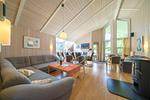 Wohnzimmer mit Essbereich - Ferienhaus Kum Weer - Top-Hundeurlaub