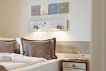 Schlafzimmer - Haus Sylti App. 1 - Top-Hundeurlaub