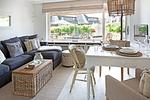 Wohnzimmer - Heckenrose - Top-Hundeurlaub