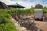 Terrasse - Heckenrose - Top-Hundeurlaub