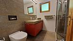 Bad mit WC und Dusche - 3-Zimmerwohnung - Top-Hundeurlaub