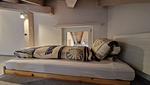 Einzelbett in der Dachschräge niedrige Höhe - 6½-Zimmerwohnung - Top-Hundeurlaub