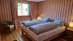 Schlafzimmer mit Doppelbett - 2-Zimmerwohnung - Top-Hundeurlaub