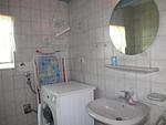 Badezimmer - Ferienwohnung Alte Grundschule Berdum 1 - Top-Hundeurlaub