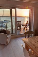 Küche / Küchenzeile - Entspannt urlauben am Wasser: Ferienhaus "Schuppen 23" für bis zu vier Personen! - Top-Hundeurlaub